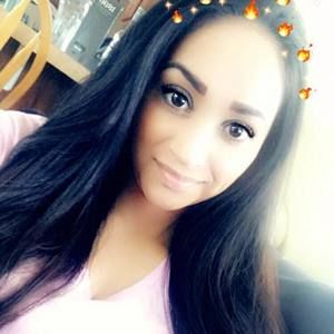 Meet your Posher, Sonia